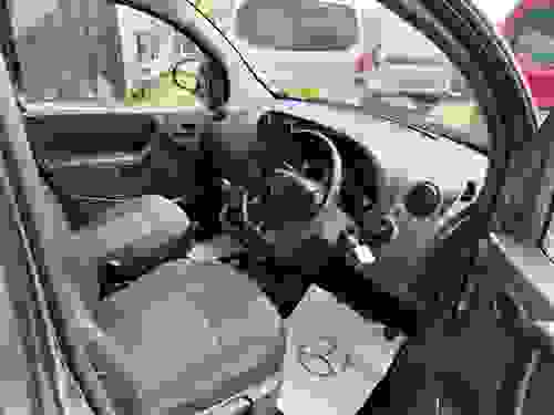 Mercedes-Benz Citan Photo at-9bfe2f04b12b40208fc1901256a0d84e.jpg