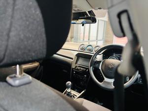 Suzuki Vitara Photo 24