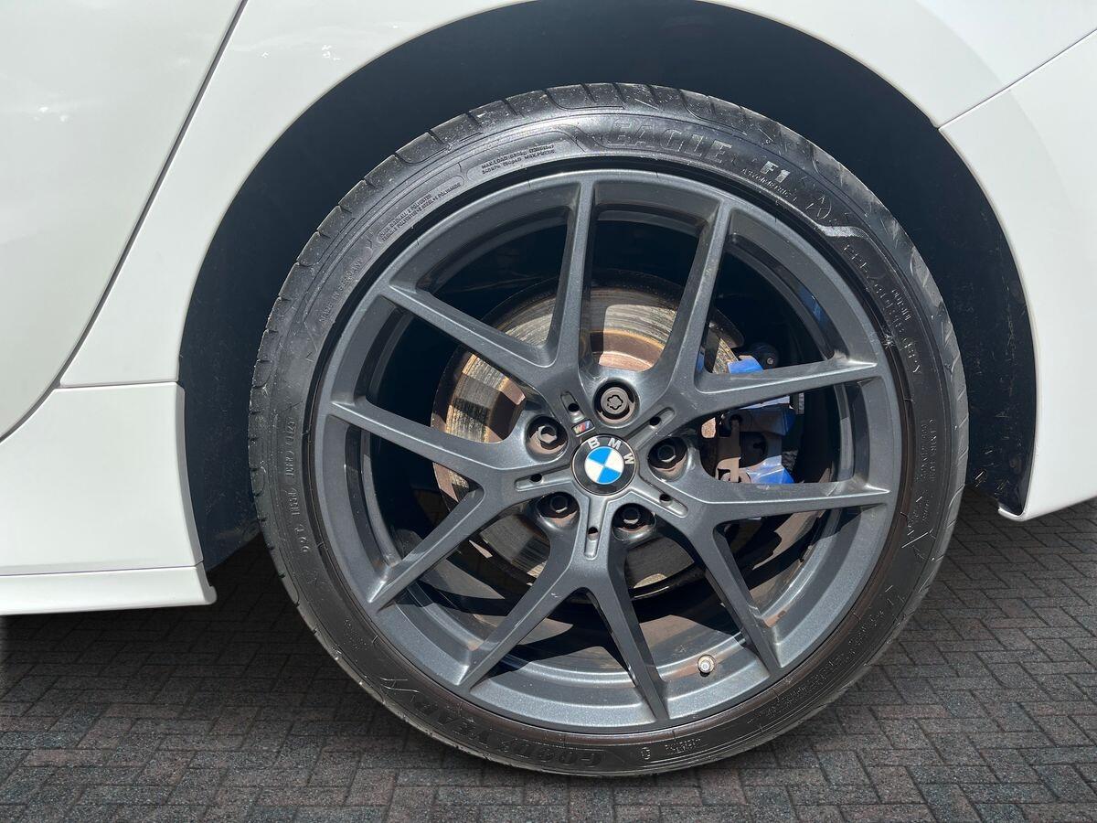 BMW 1 Series Photo 8