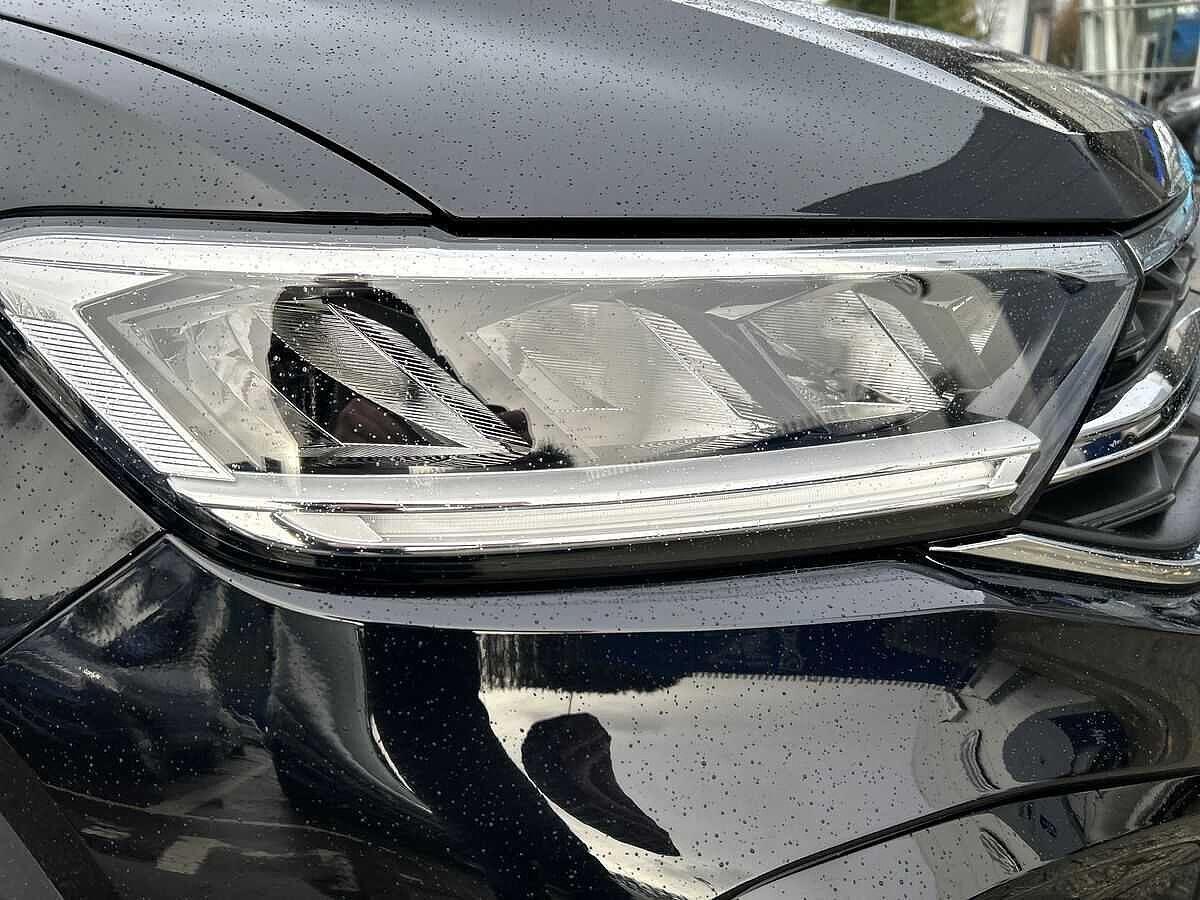 Volkswagen T-Roc Photo at-9c1305141fca4b44a97a5615410c6484.jpg