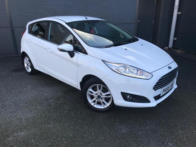 Used 2016 Ford Fiesta 1.0T EcoBoost Zetec Euro 6 (s/s) 5dr at RM Fisher
