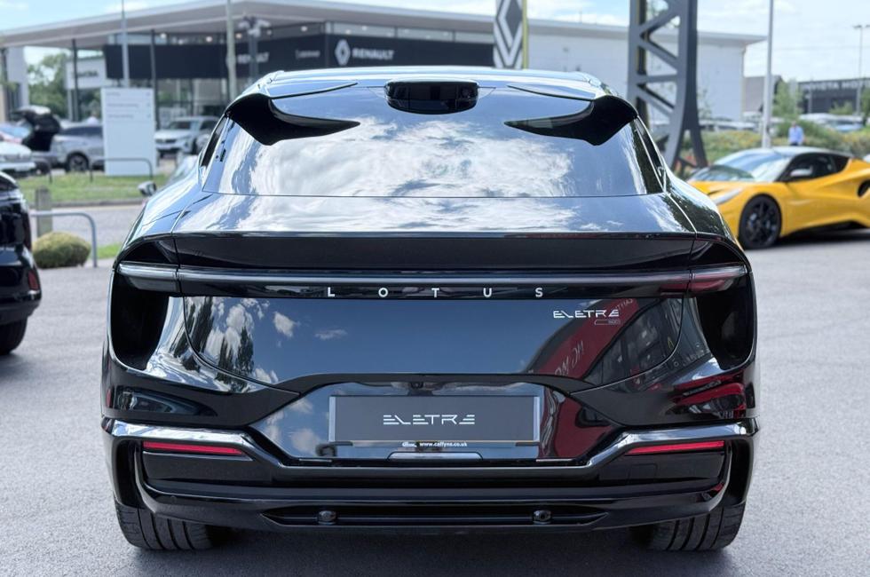 LOTUS Eletre Photo at-9c511722ebb442fc8b7ac633bbfbdb55.jpg