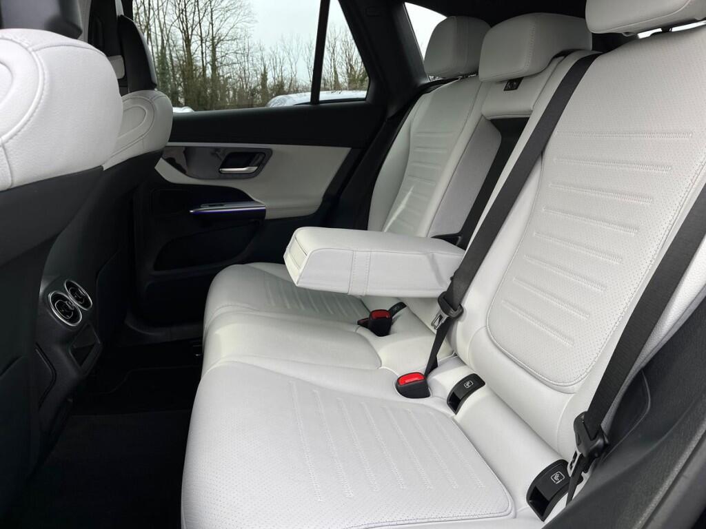 Mercedes-Benz GLC Photo at-9c5cc2e4a71b45d5b0d2807a3f600f34.jpg