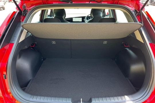 Kia Niro Photo at-9c780377f6ee485f9c6405686ece9227.jpg