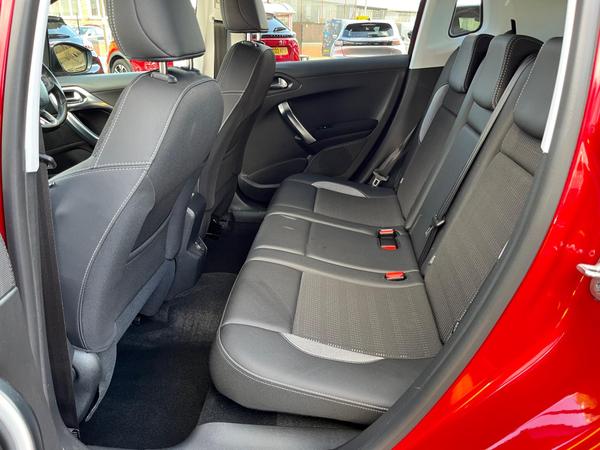 Used Peugeot 2008 BF68CTO 53