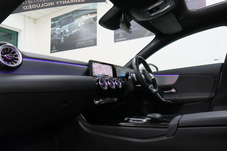 Used Mercedes-Benz CLA FV71YYH 9