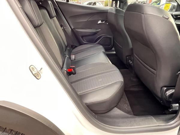 Used Peugeot E-2008 VK22ZLO 16