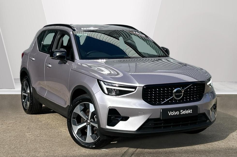 2026 Volvo XC40