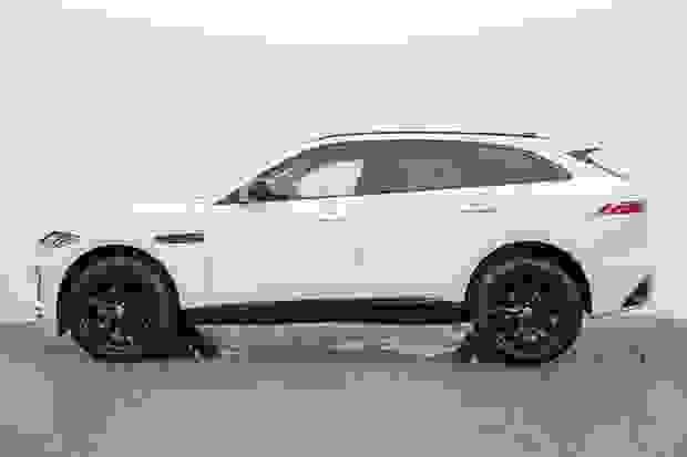 Jaguar F-PACE Photo at-9cda2dad10b6447c8ef2201a7b7d2636.jpg