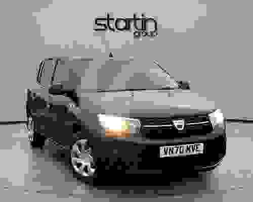 Dacia Sandero 1.0 TCe Essential Euro 6 (s/s) 5dr Black at Startin Group