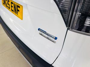 Suzuki S-Cross Photo 22