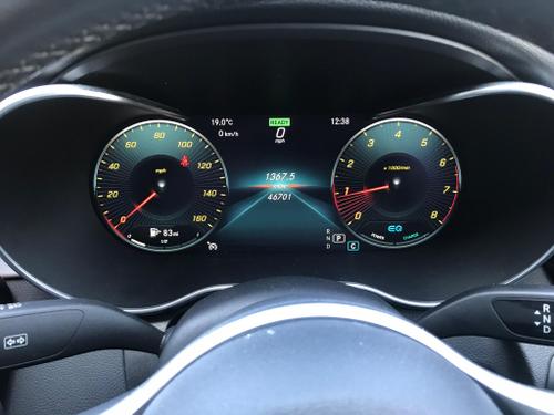 Mercedes-Benz C Class Photo at-9d0a716c00084caf897eb10a9f597315.jpg