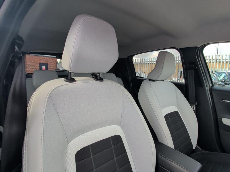 Used Citroen e-C3 FD74WKT 15