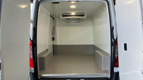 Mercedes-Benz Sprinter Photo at-9d2b4084487c4eacb968d72579e6561c.jpg