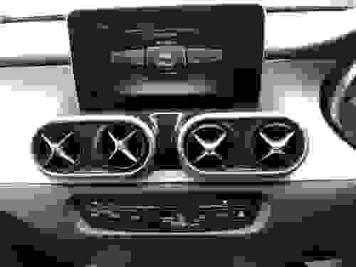 Mercedes-Benz X-Class Photo at-9d2d79a39f464c818126e232c066c60e.jpg