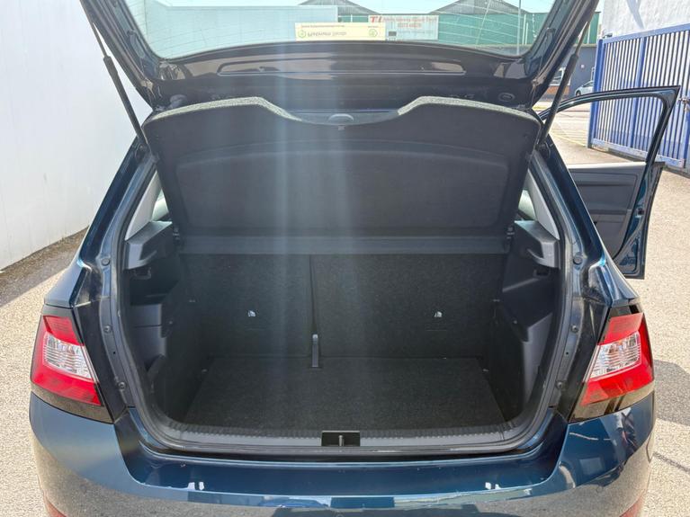 Used Skoda Fabia WR21CYV 12