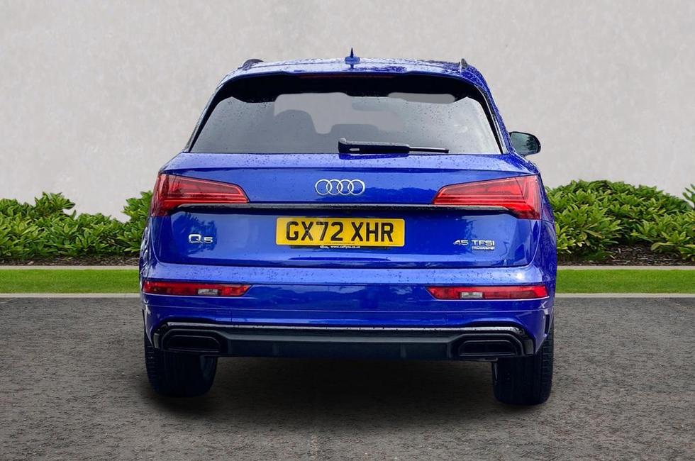 Audi Q5 Photo at-9d48cb0e9167429aa8d79ca34163181a.jpg