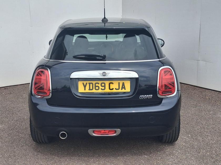 MINI Hatch Photo at-9d6e38bfc39c477bb8acb670930e06dc.jpg