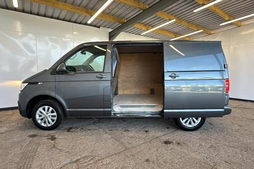 Volkswagen TRANSPORTER Photo at-9d7915eae47644828fde79b8dcaecc1a.jpg