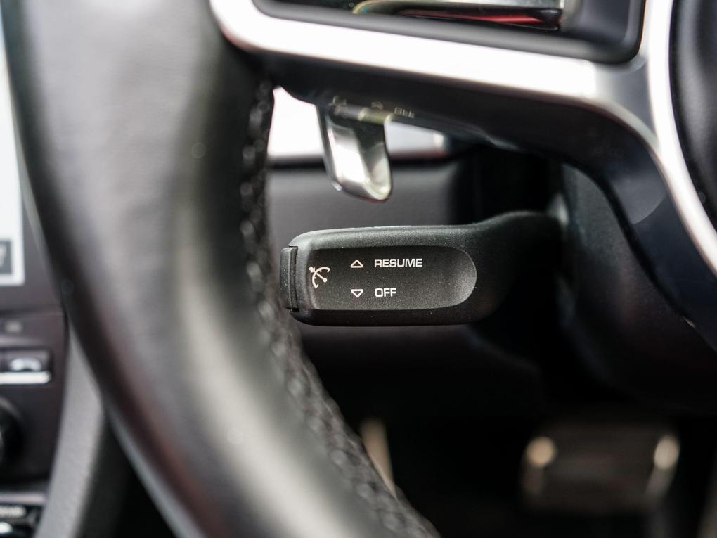 Used Porsche 718 Boxster KU16KPK 32