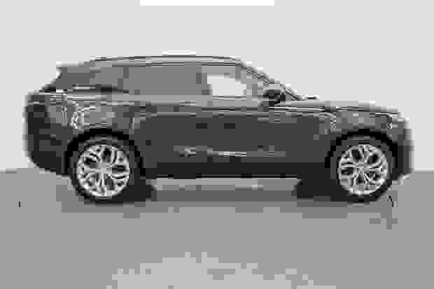 Land Rover RANGE ROVER VELAR Photo at-9ddcc8156a9349ec8ea3dce52ffa451e.jpg
