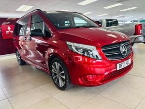 Mercedes-Benz Vito Photo 0