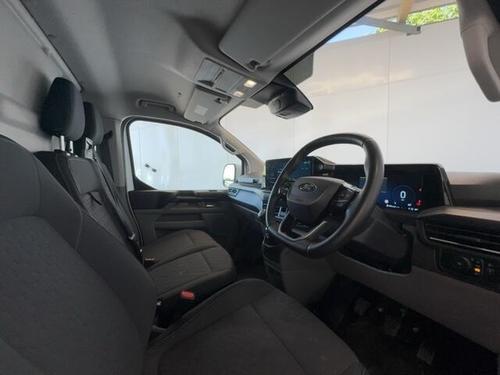 Ford TRANSIT CUSTOM Photo at-9e1b4bfd2a0146ca9a98ca06f2862914.jpg