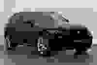 Jaguar F-PACE Photo 0