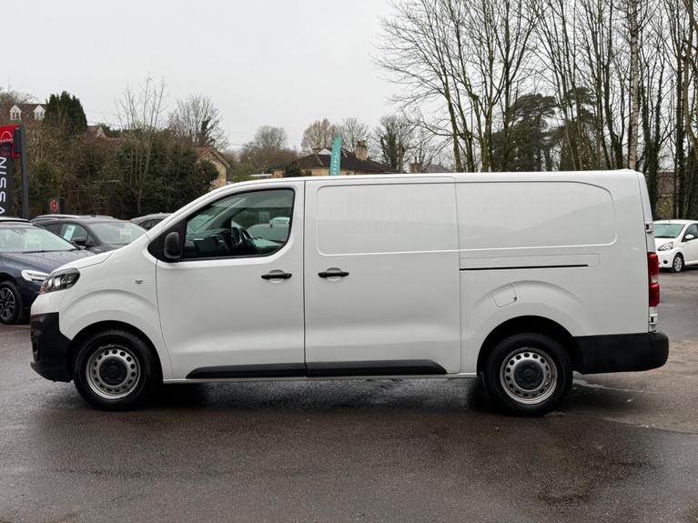 Used Vauxhall Vivaro LB70LKC 4