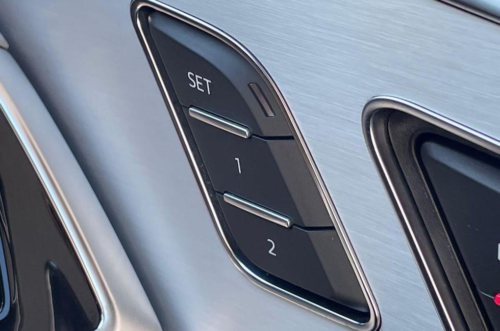 Audi Q7 Photo at-9eb74daf908742078d96165c8b7c717b.jpg