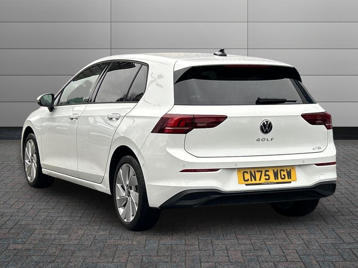 Volkswagen Golf Photo at-9ebb2e019c9046a4b2e806cce55f4144.jpg