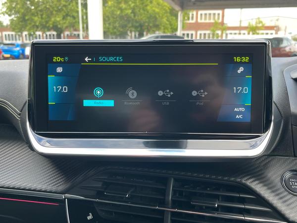 Used Peugeot E-2008 KE21NSF 27