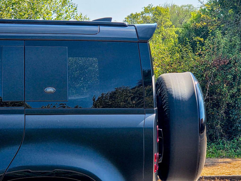 Used Land Rover Defender 110 KF73VKE 12