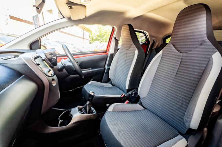 Used Toyota AYGO WJ69WJU 26