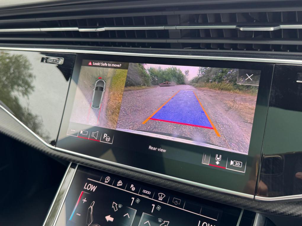 Used Audi RSQ8 DA22ULB 10