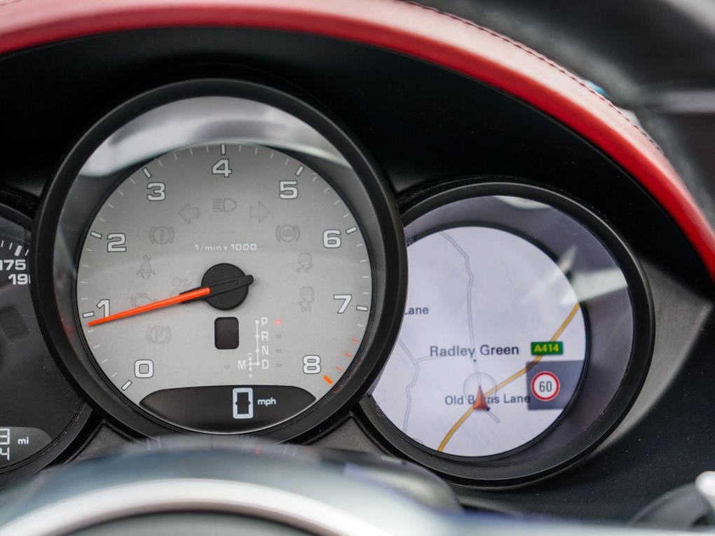 Used Porsche 718 Boxster KU16KPK 9