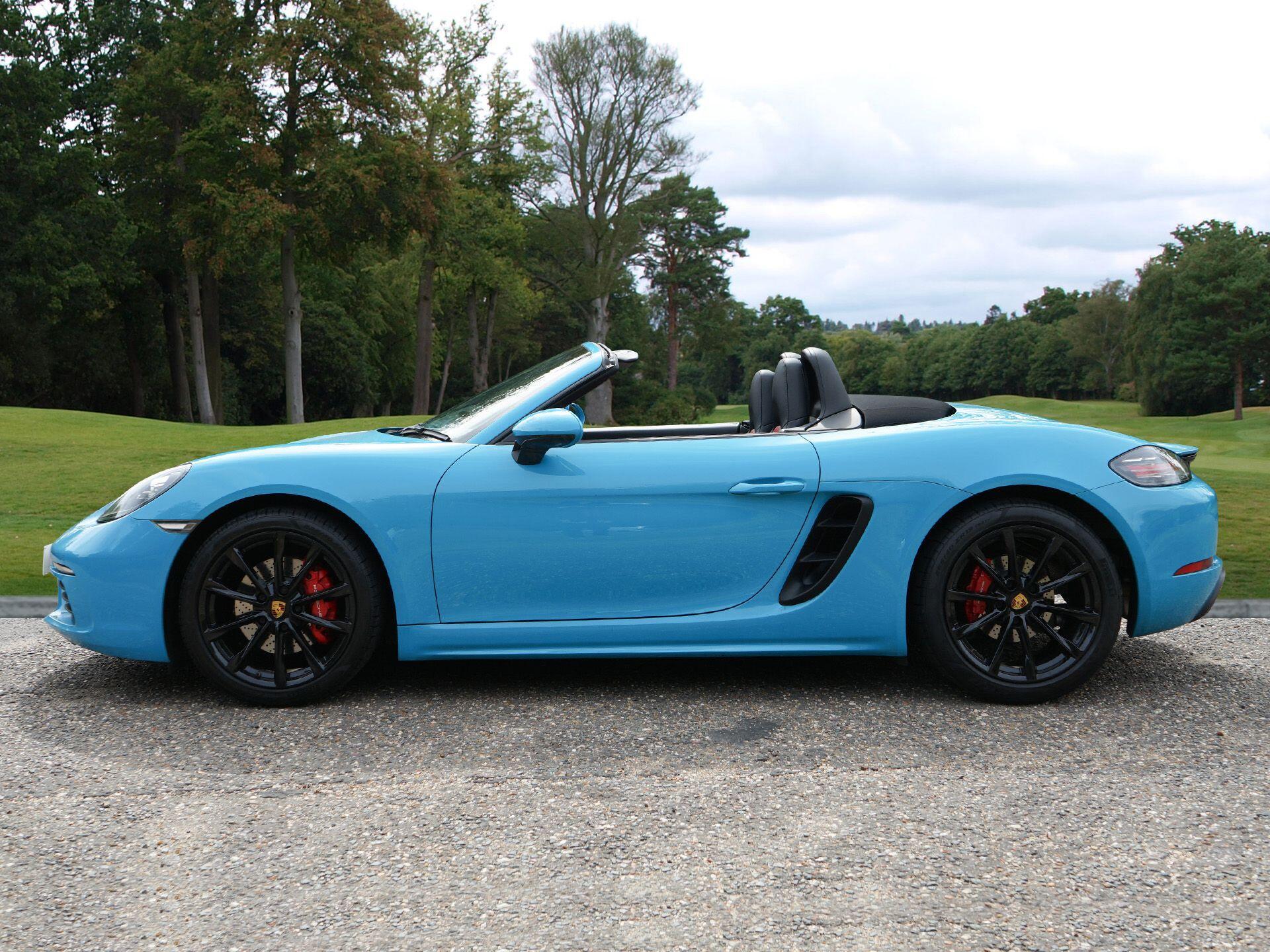 Porsche 718 Boxster 2.5T S Convertible 2dr Petrol PDK Euro 6 (s/s) (350 ps) — photo 2