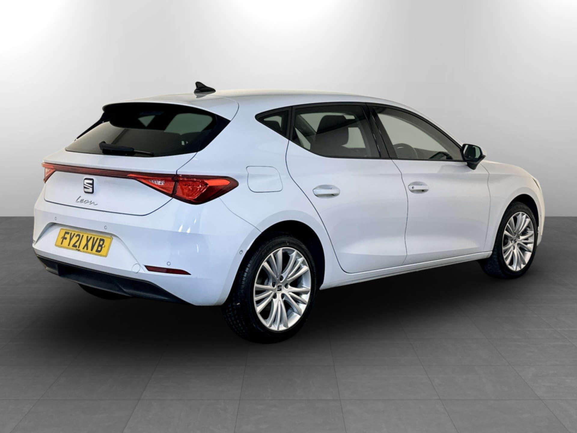 2021 SEAT Leon thumbnail 11
