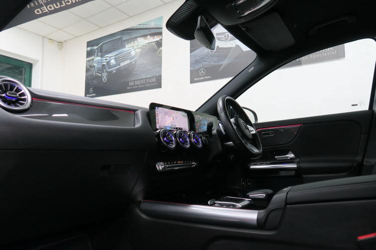 Used Mercedes-Benz GLA PX22JYK 8