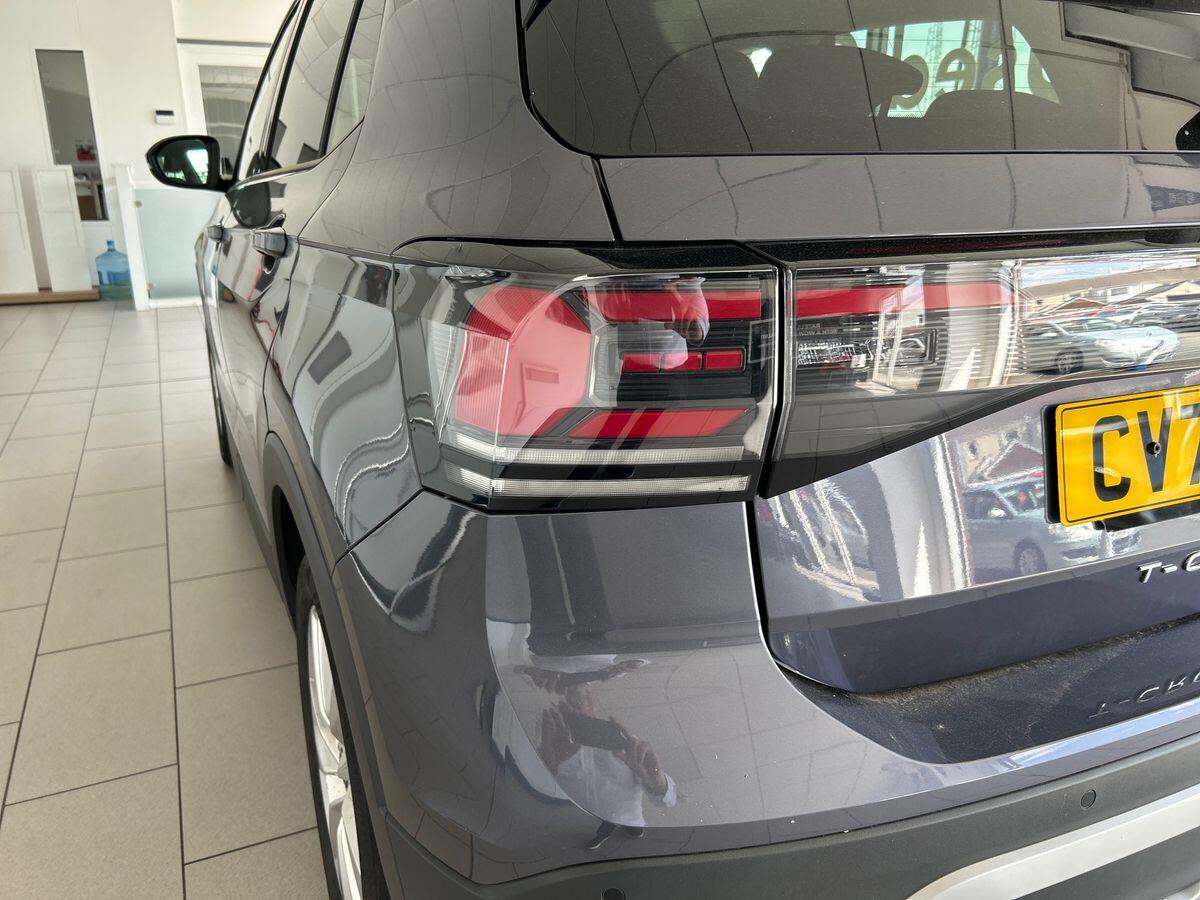 Volkswagen T-cross Photo at-9f56175e51de43789a59a94a4289b41c.jpg