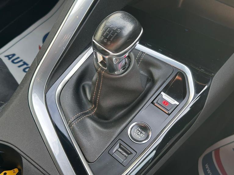 Used Peugeot 3008 VN71BZA 5