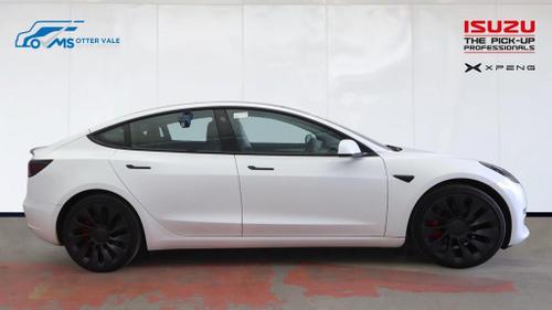 TESLA MODEL 3 Photo at-9f774ecc4a99428fa686c8404259a42f.jpg