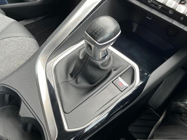 Used Peugeot 3008 BD70ZWG 29