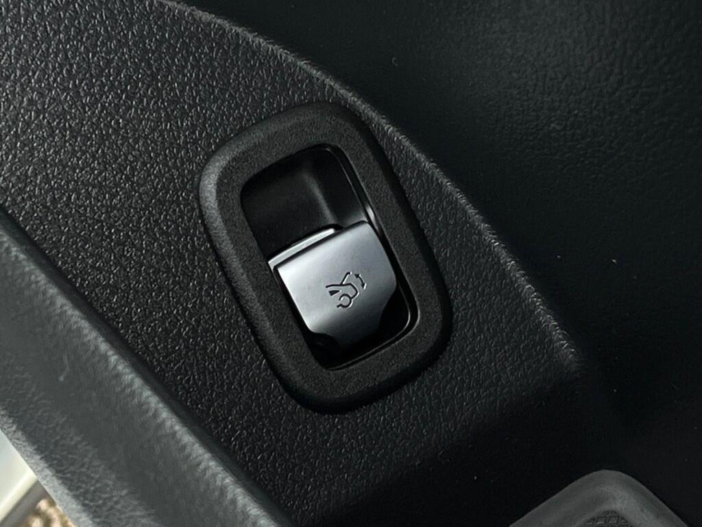 Mercedes-Benz GLC Photo at-9f836cd5fef64dc1ac75fea4012e5285.jpg