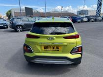 Hyundai KONA Photo 4