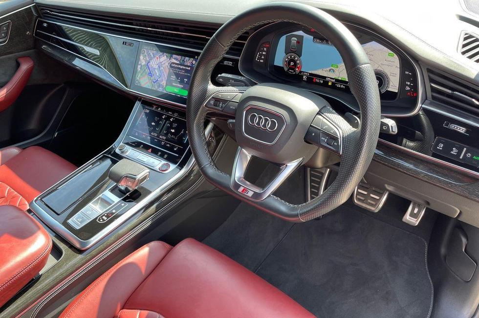 Audi Q8 Photo at-9fc4c19ce92249039efddca5d7039233.jpg