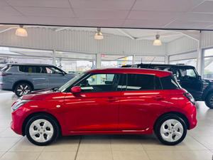 Suzuki Swift Photo 3