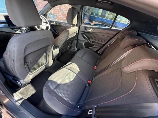Used Ford Focus SC74JZA 13