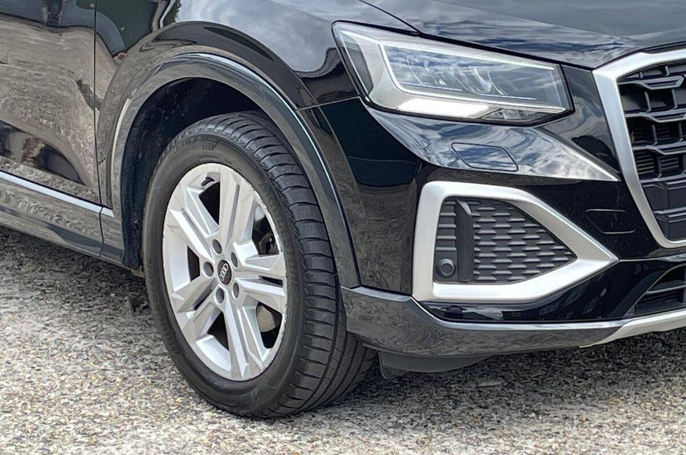 Audi Q2 Photo at-9fe1e9e61cdb4bf6b3e5f75bc06fa357.jpg