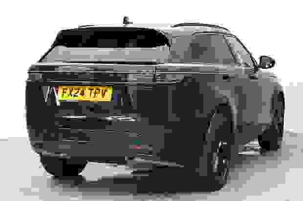 Land Rover RANGE ROVER VELAR Photo at-a013887de1cb402b867723fff2128b24.jpg